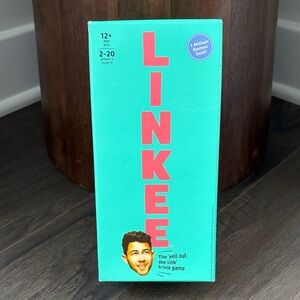 LINKEE The yell out of the link trivia game, 12+ age group 2 to 20 players